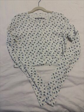 Katie J NYC White Floral Cropped Cardigan with Blue Flowers